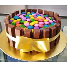 Cakes KitKat and Gems 500gm/1kg